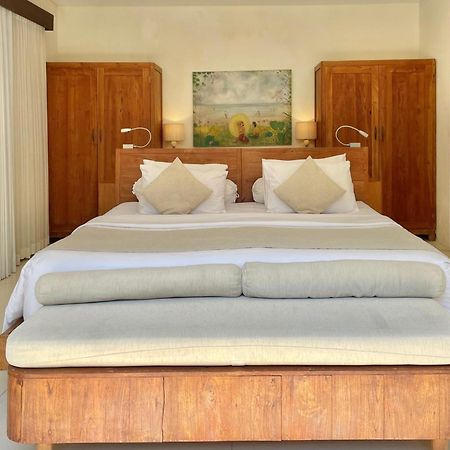 Villa Kubu Seminyak エクステリア 写真