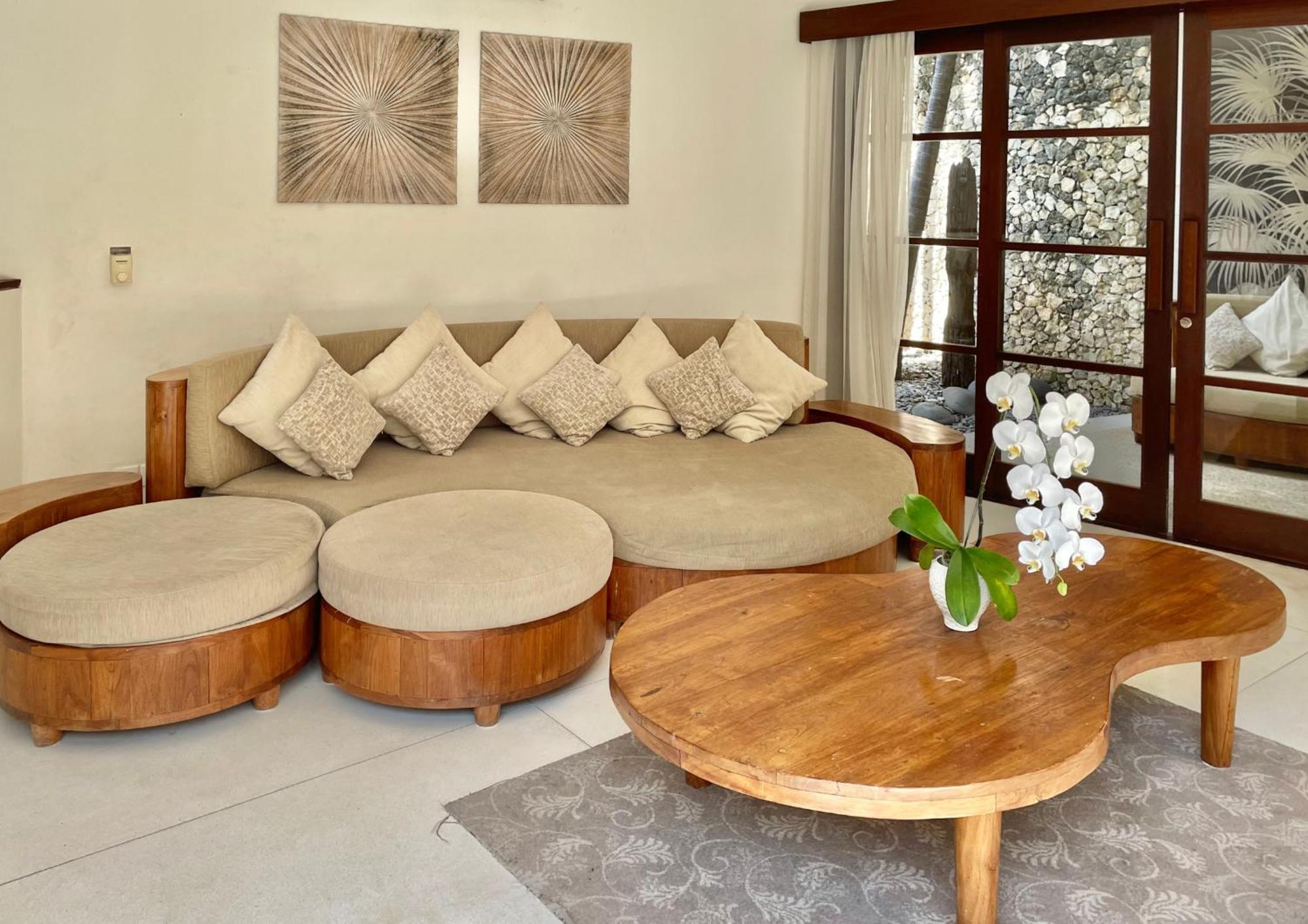 Villa Kubu Seminyak エクステリア 写真